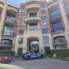 Empire-Building-Extreme-Rope-Access-Multi-Level-Pressure-Washing-Transformation-in-Houston-TX 1