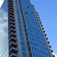 Mosaic Residential North Tower – High-Rise Window Cleaning in Houston, TX